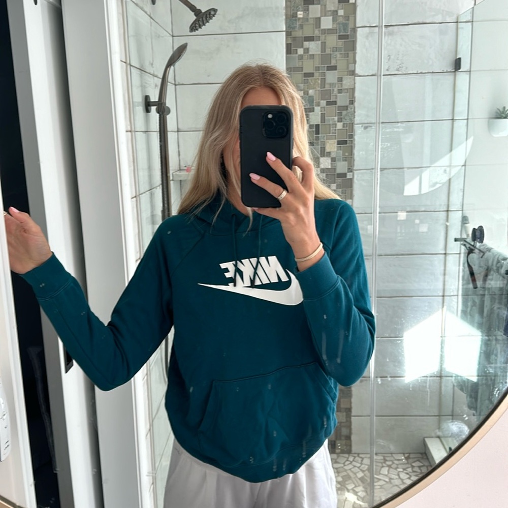 Turquoise Nike sweatshirt